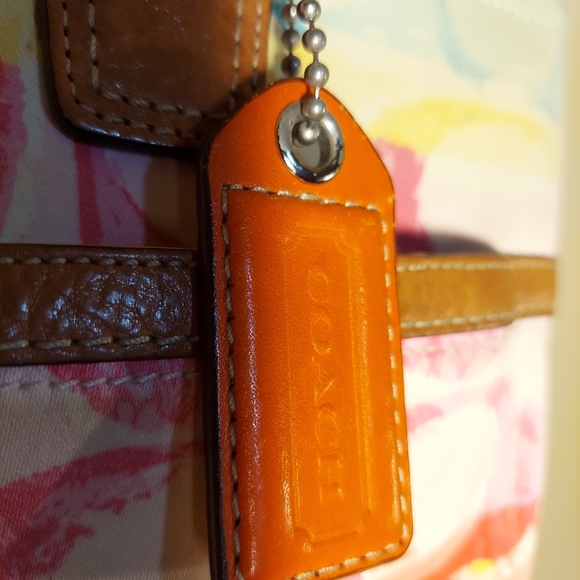 Coach purse - Picture 2 of 8